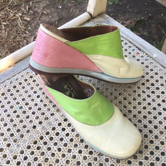 Nina Shoes - VINTAGE 1960s leather mule wedges